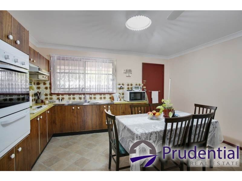 3/14 Stewart Street, Campbelltown NSW 2560