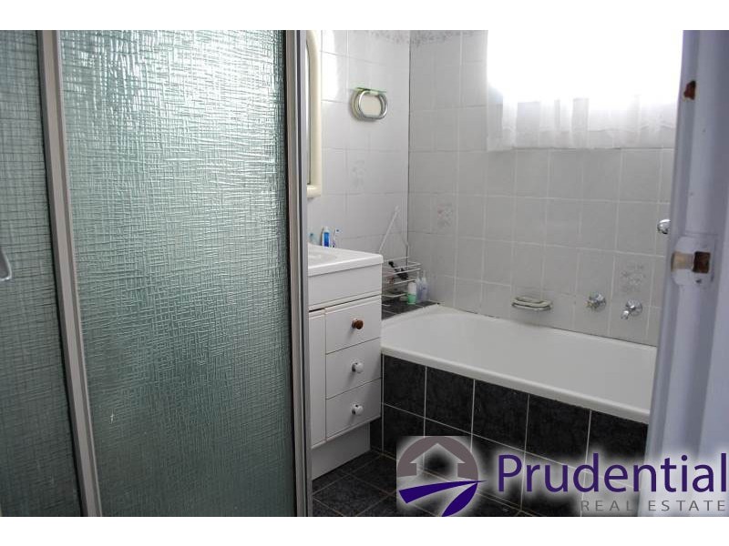 21 Queenscliff Drive, Woodbine NSW 2560