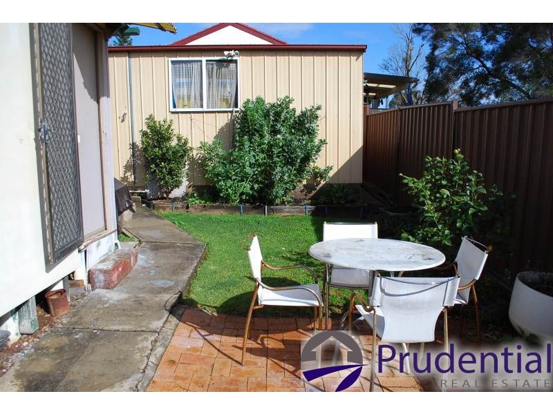 21 Queenscliff Drive, Woodbine NSW 2560