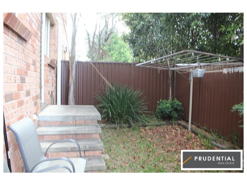 4/6 Lambert Place, Leumeah NSW 2560