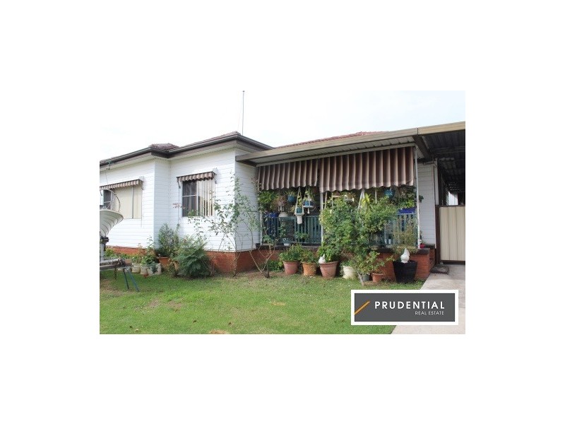 12 Paterson Street, Campbelltown NSW 2560