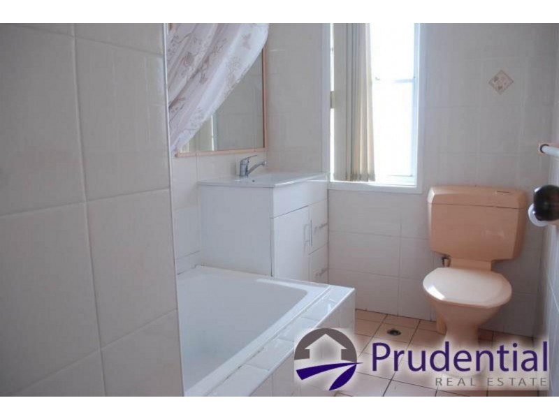 9 Wirri Place, Berkeley NSW 2506