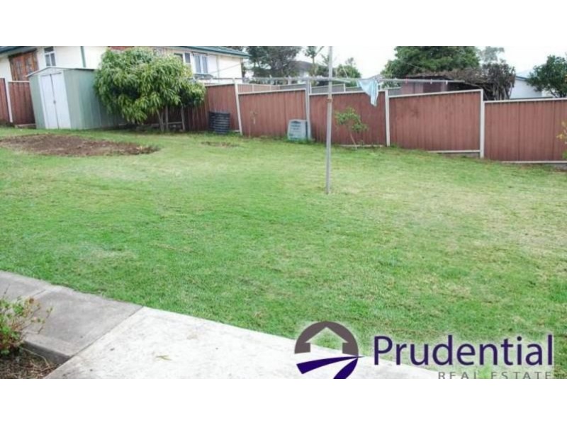 9 Wirri Place, Berkeley NSW 2506