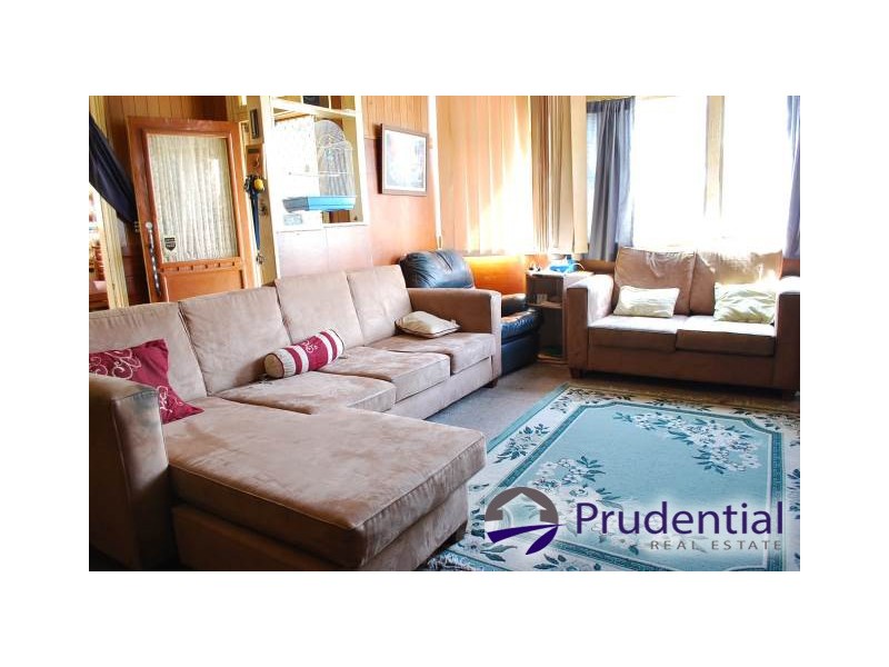 71 Stanley Road, Ingleburn NSW 2565