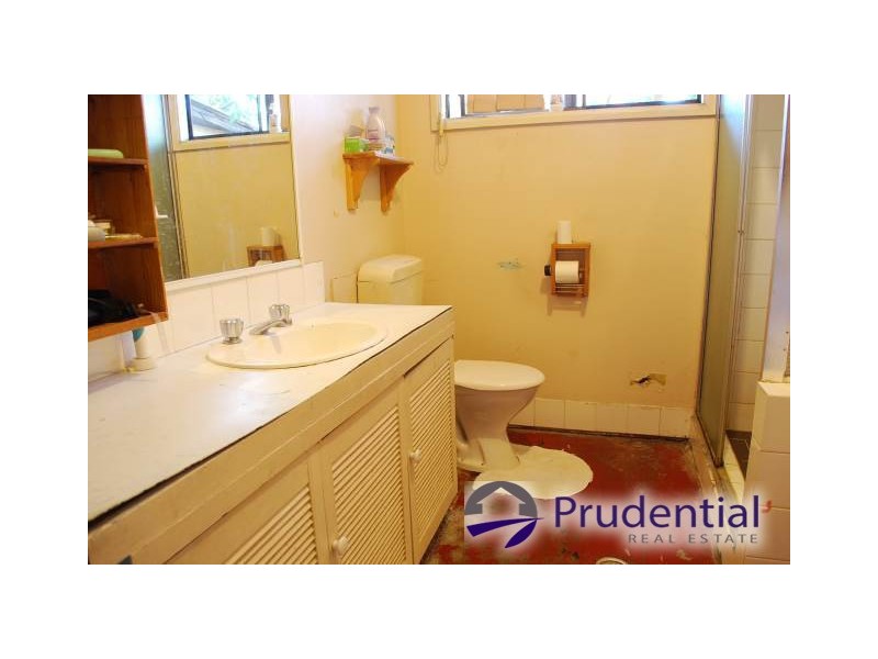 71 Stanley Road, Ingleburn NSW 2565