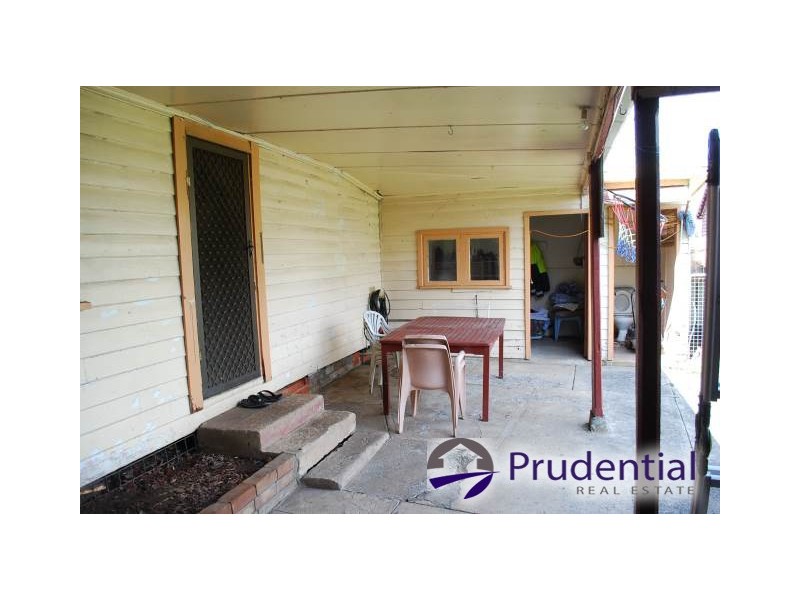 71 Stanley Road, Ingleburn NSW 2565