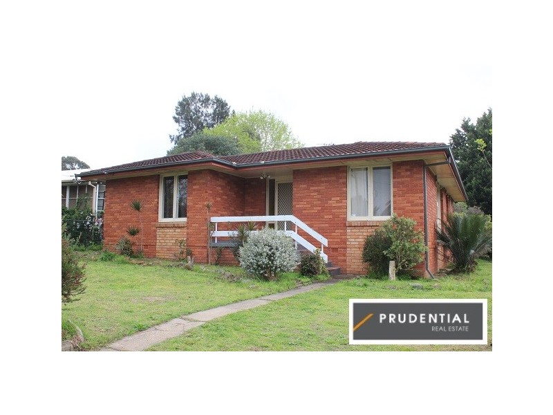 8 Stephenson Street, Leumeah NSW 2560