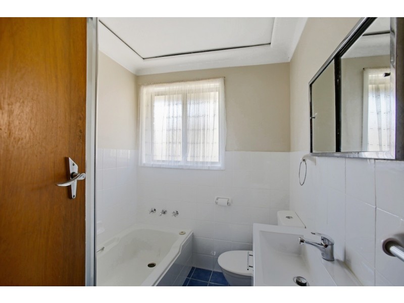 14 Nicholson Avenue, Leumeah NSW 2560