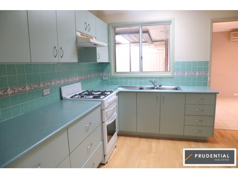 31 Lightwood Street, Ambarvale NSW 2560