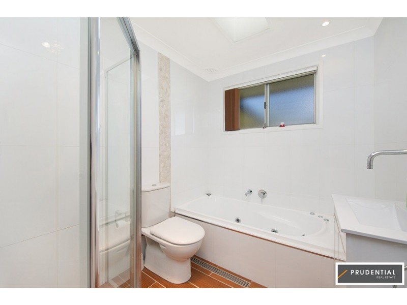 37 Queenscliff Drive, Woodbine NSW 2560