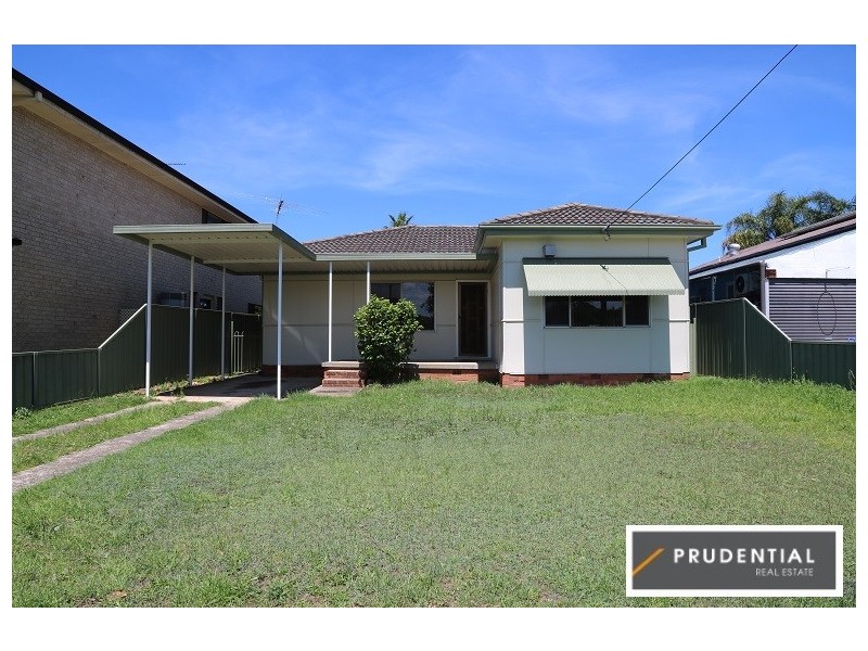 36 Kent Street, Minto NSW 2566