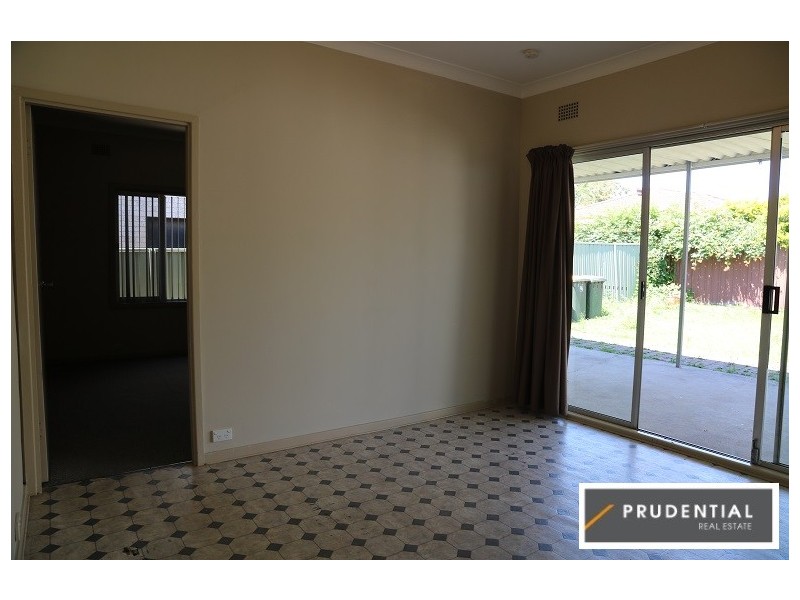 36 Kent Street, Minto NSW 2566