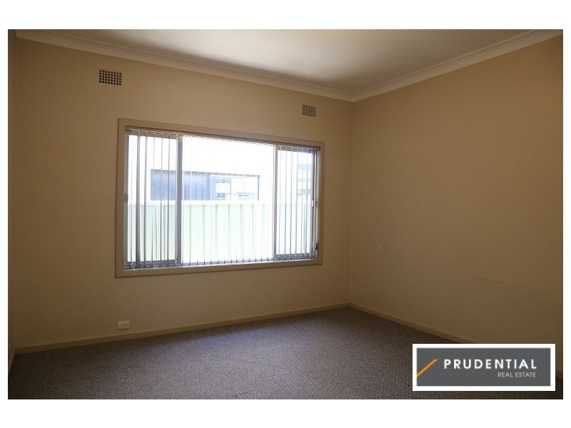 36 Kent Street, Minto NSW 2566