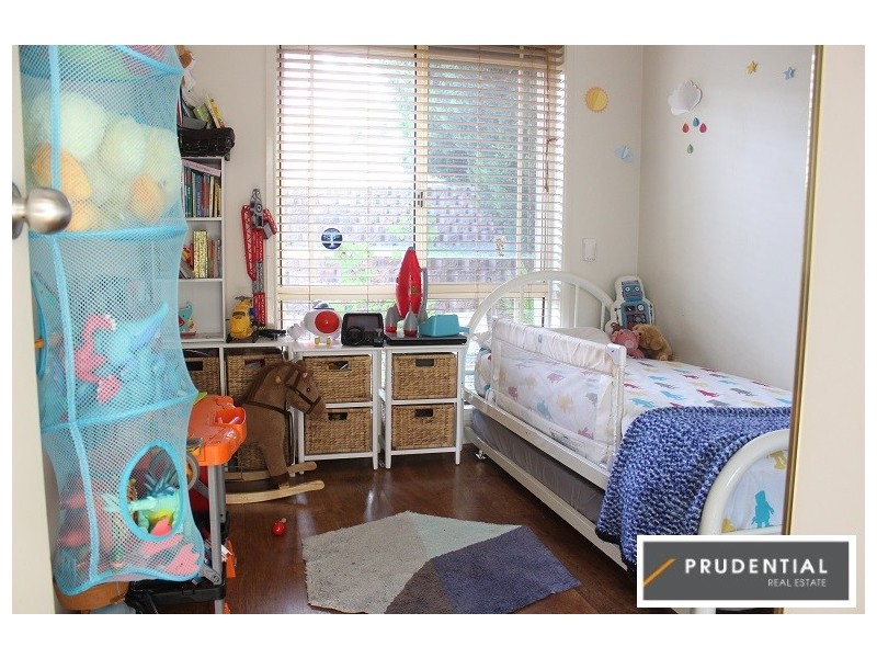 23 Archibald Crescent, Rosemeadow NSW 2560