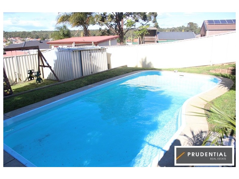 23 Archibald Crescent, Rosemeadow NSW 2560