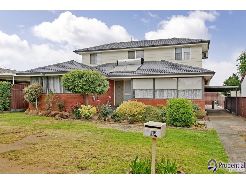 14 Lawson Avenue, Camden South NSW 2570