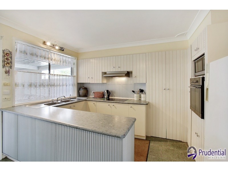 14 Lawson Avenue, Camden South NSW 2570