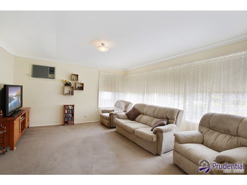 14 Lawson Avenue, Camden South NSW 2570