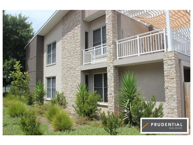 8/157 Dumaresq Street, Campbelltown NSW 2560