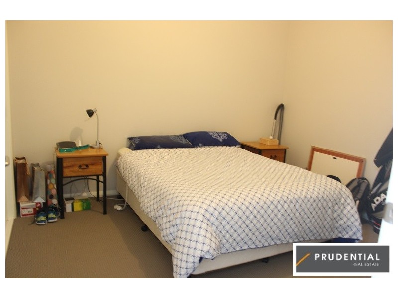 8/157 Dumaresq Street, Campbelltown NSW 2560
