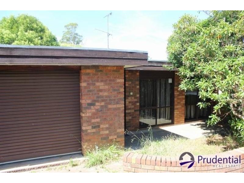 1/102 Wyangala Crescent, Leumeah NSW 2560