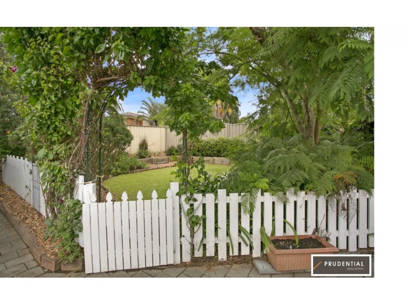 9 Spumante Close, Eschol Park NSW 2558