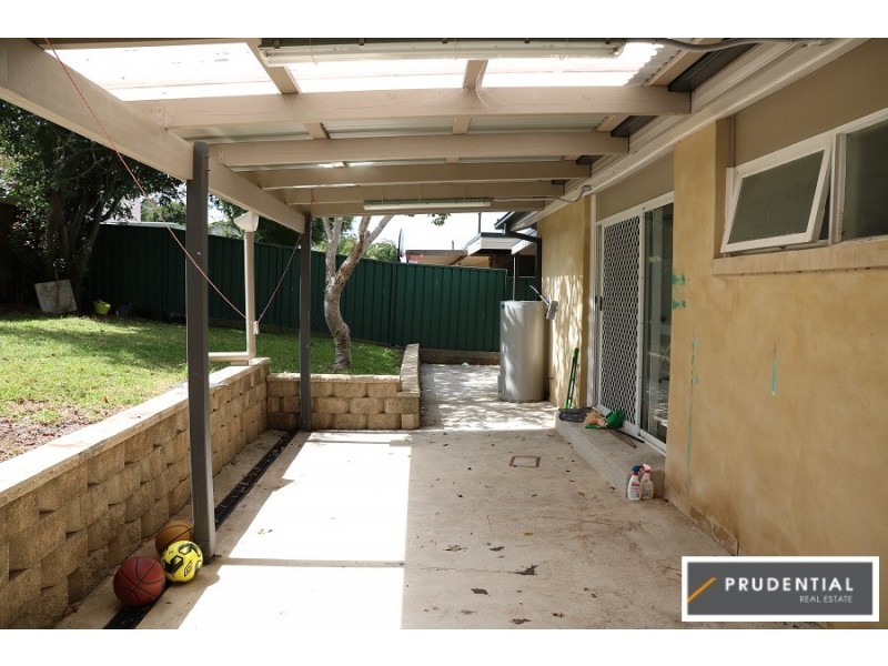 14 Evergreen Avenue, Bradbury NSW 2560