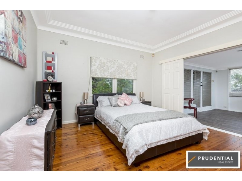 52 Condamine Street, Campbelltown NSW 2560