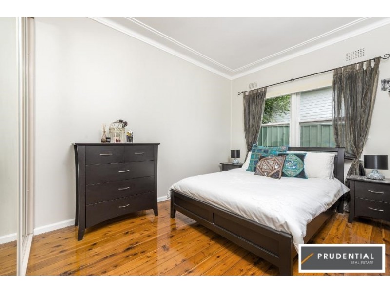52 Condamine Street, Campbelltown NSW 2560