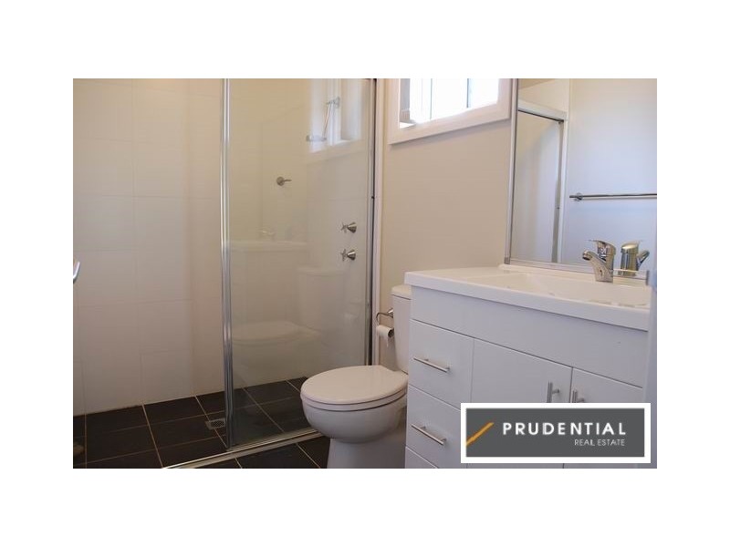 10 Jarvisfield Place, Macquarie Links NSW 2565