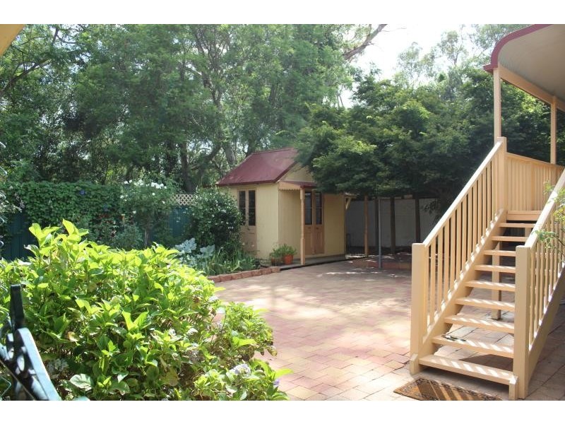 13 Lugarno Avenue, Leumeah NSW 2560