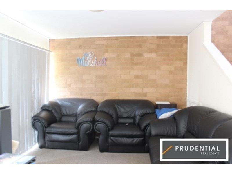 14/60 Greenoaks Avenue, Bradbury NSW 2560