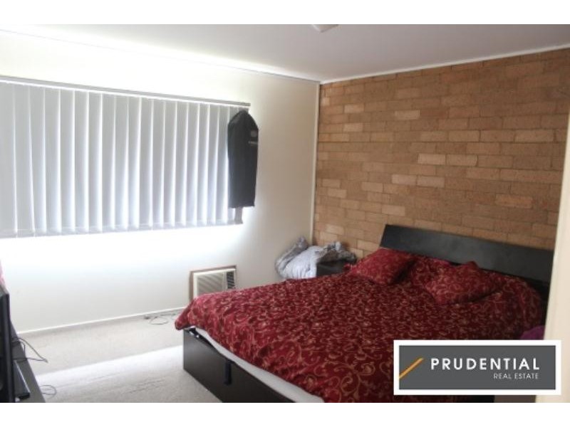 14/60 Greenoaks Avenue, Bradbury NSW 2560