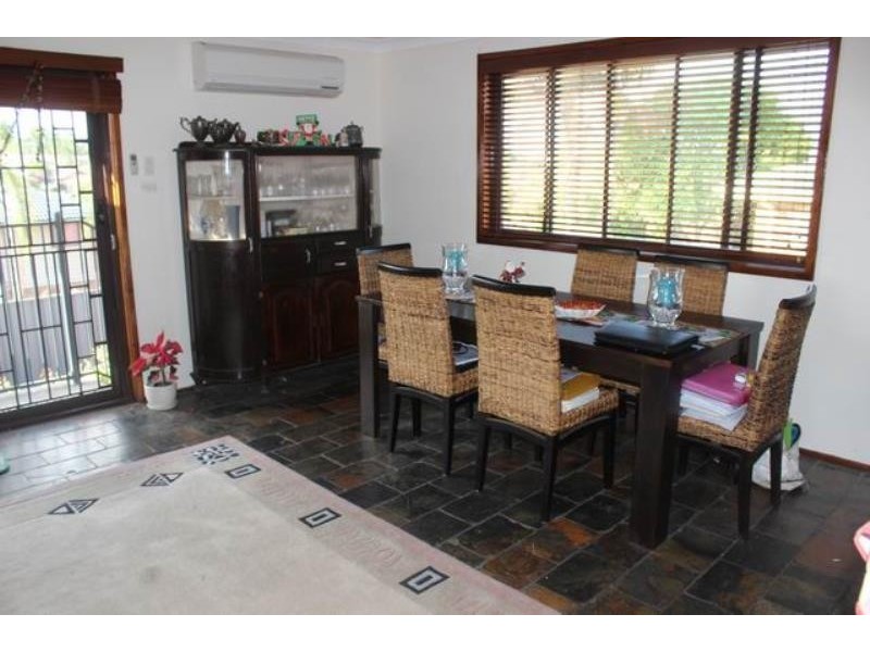 10 Spitfire Drive, Raby NSW 2566