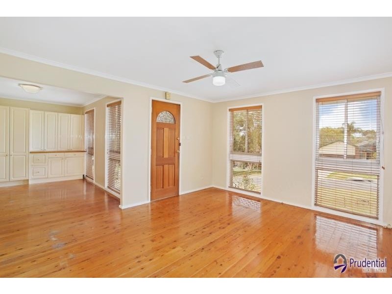 13 Albillo Place, Eschol Park NSW 2558