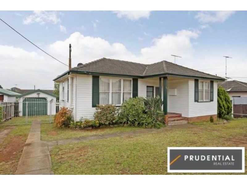 95 Lindesay Street, Campbelltown NSW 2560