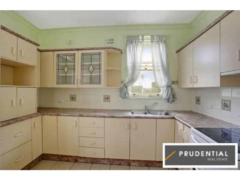 95 Lindesay Street, Campbelltown NSW 2560