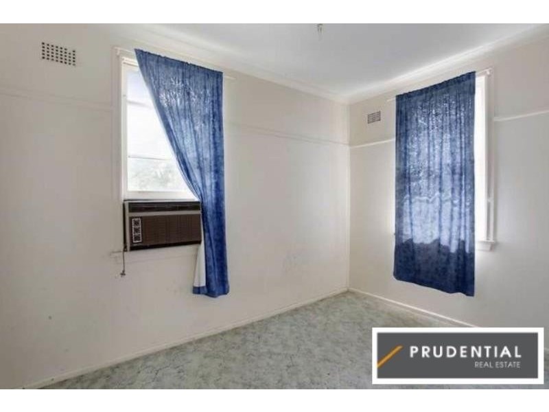 95 Lindesay Street, Campbelltown NSW 2560