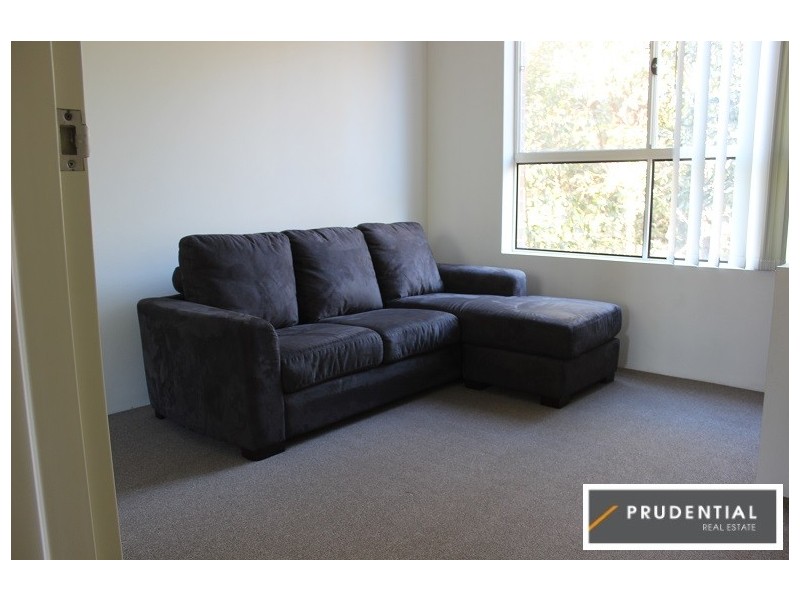 40/221a Waterworth Drive, Mount Annan NSW 2567