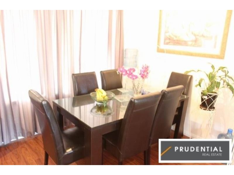 11 Eschol Park Drive, Eschol Park NSW 2558