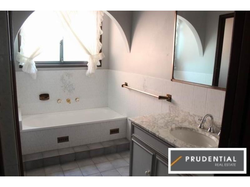 3 Shetland Road, Blairmount NSW 2559