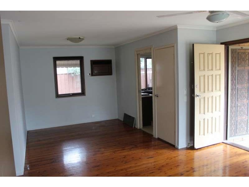 5 Polwarth Close, Bradbury NSW 2560