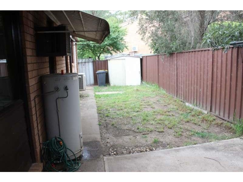 5 Polwarth Close, Bradbury NSW 2560