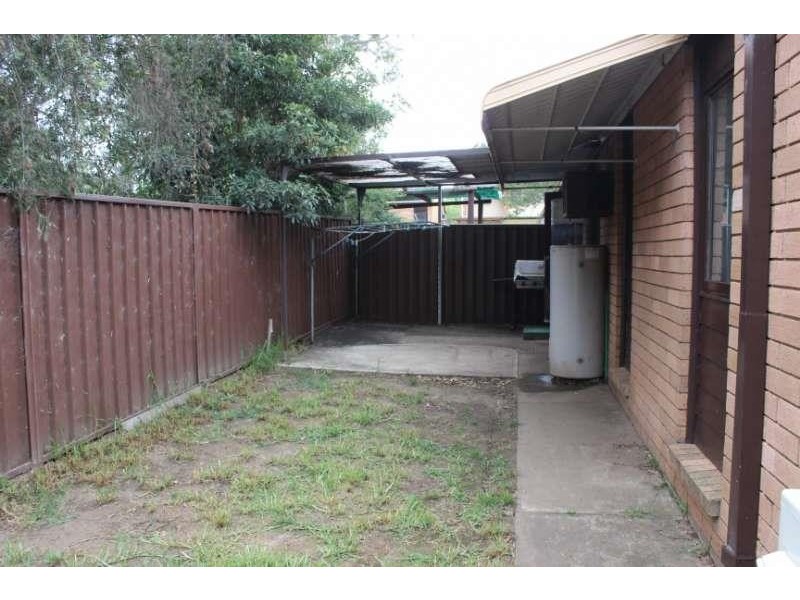 5 Polwarth Close, Bradbury NSW 2560