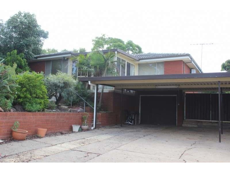 17 Randolph Street, Campbelltown NSW 2560