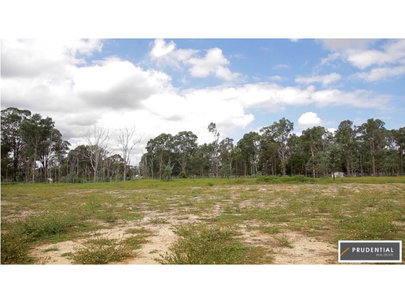 27 Curtis Lane, Catherine Field NSW 2557