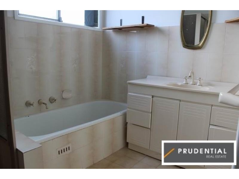 183 St Johns Road, Bradbury NSW 2560