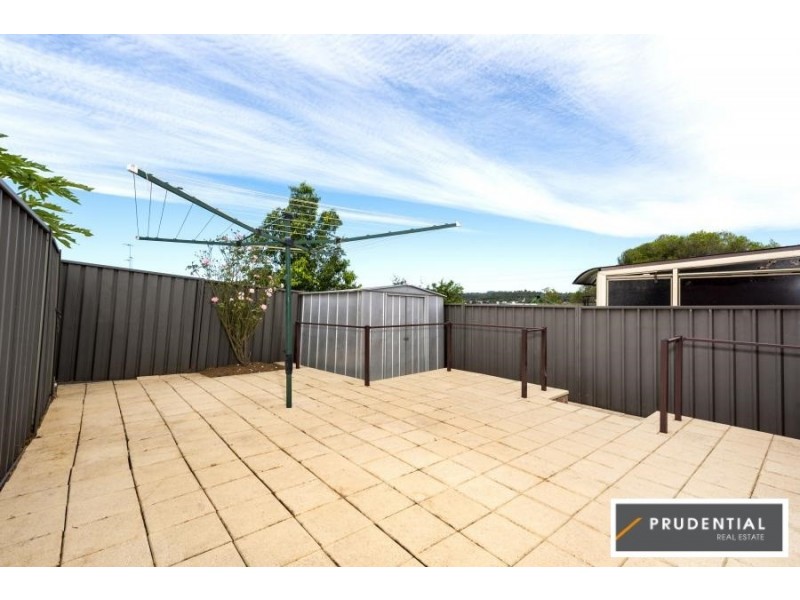 6/42 Leicester Street, Leumeah NSW 2560