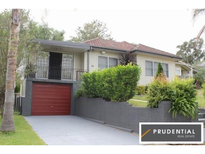 52 Condamine Street, Campbelltown NSW 2560