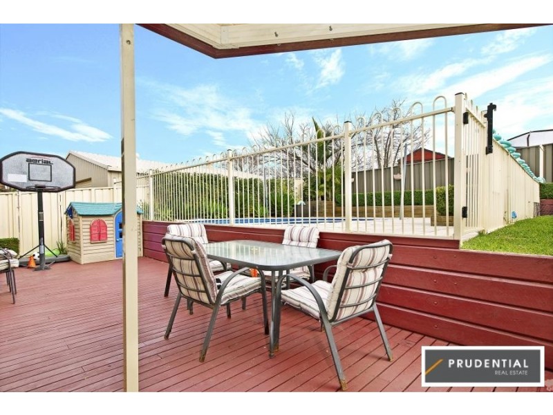 25 Clennam Avenue, Ambarvale NSW 2560